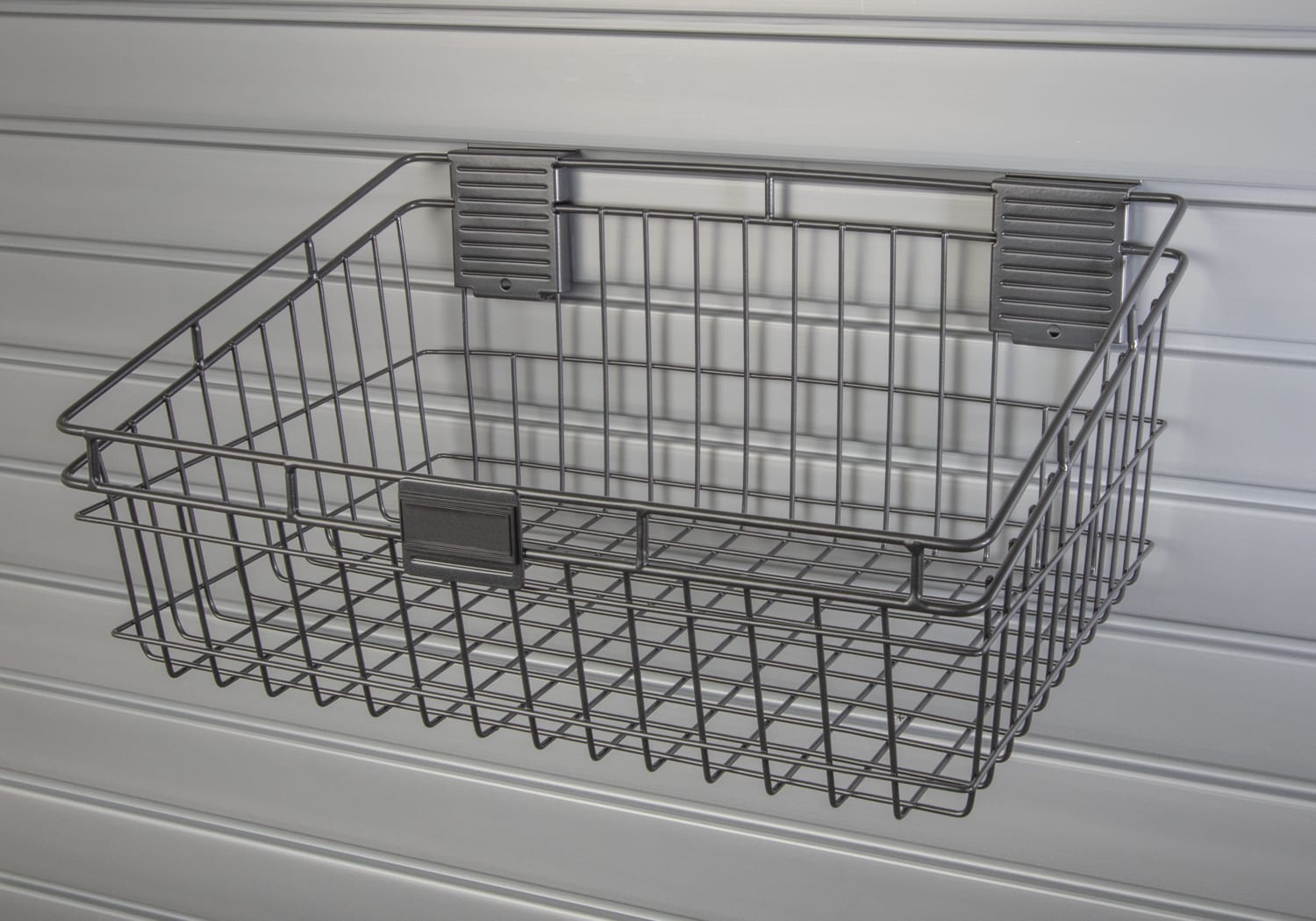 Slatwall storage baskets