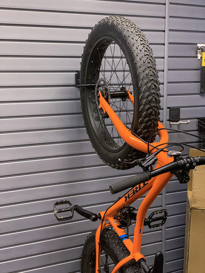 HandiWALL Fat Tire Bike Hook with Lock