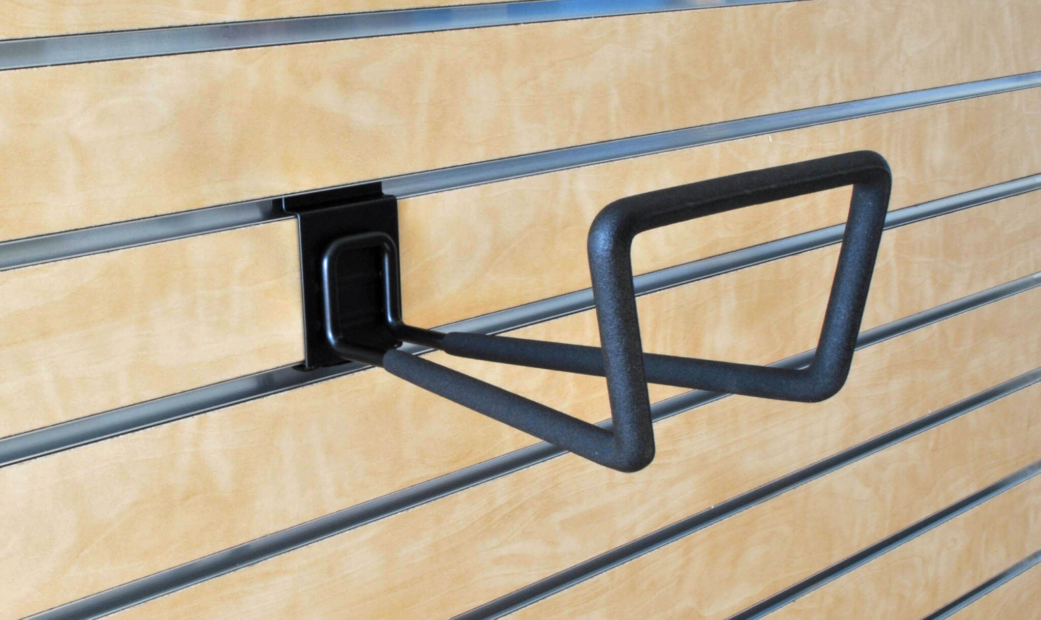 Snap-Latch 8