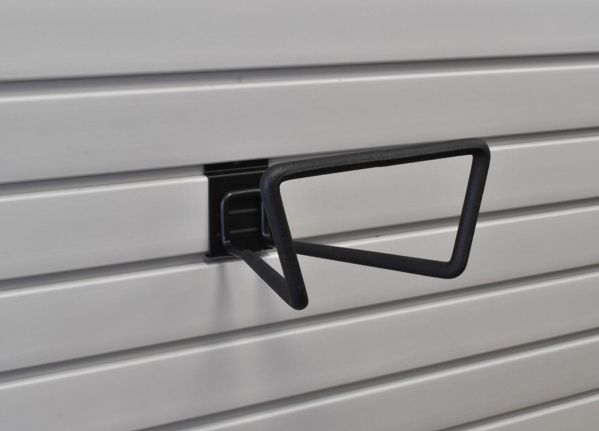 Snap-Latch 8