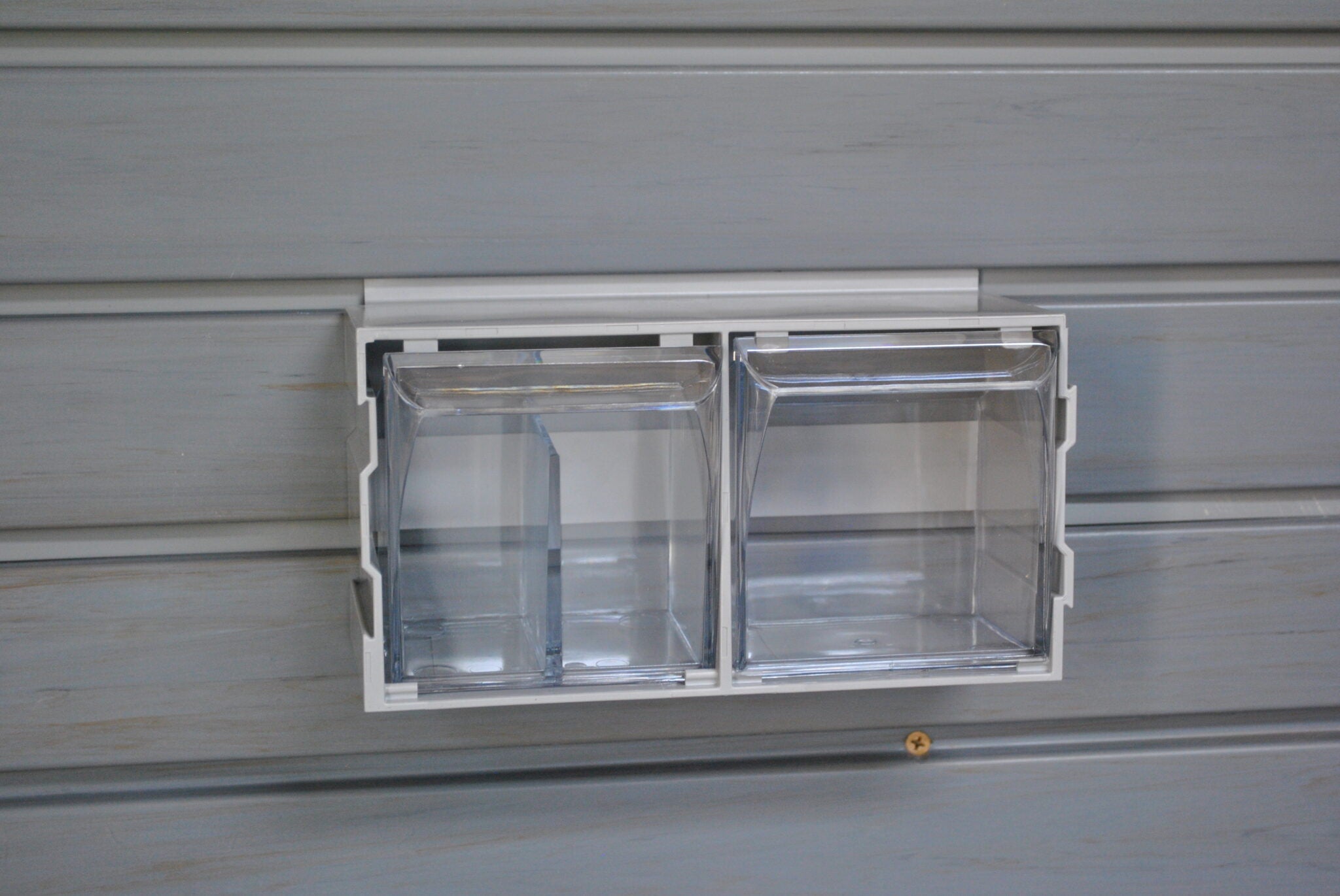 HandiWALL Handi Link Up Tilt Bin - Slatwall Storage