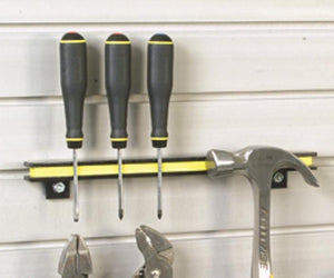 HandiWALL 13" Magnetic Tool Bar